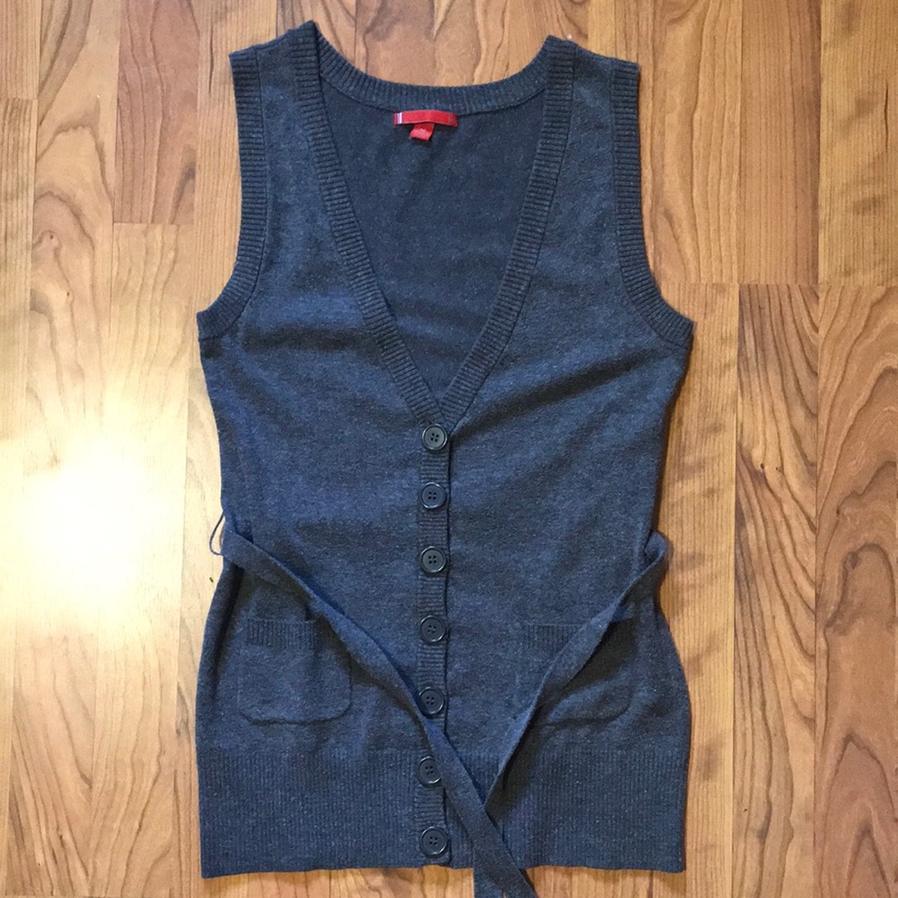 Vest - Picture 2 of 2